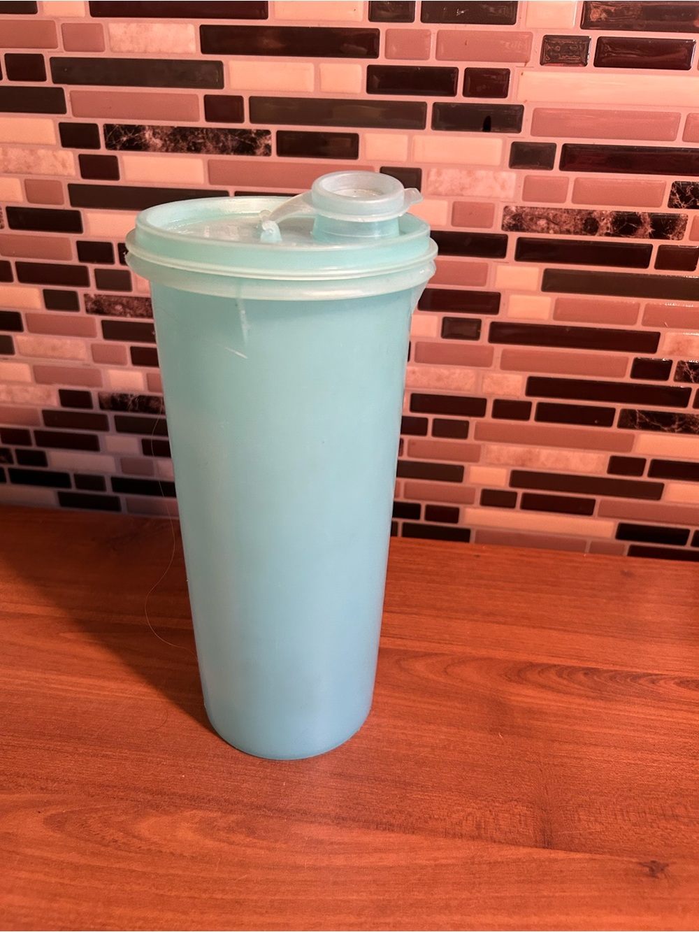 Vintage Tupperware Mega Tumbler 36 oz Travel Cup with Leak-Resistant Lid